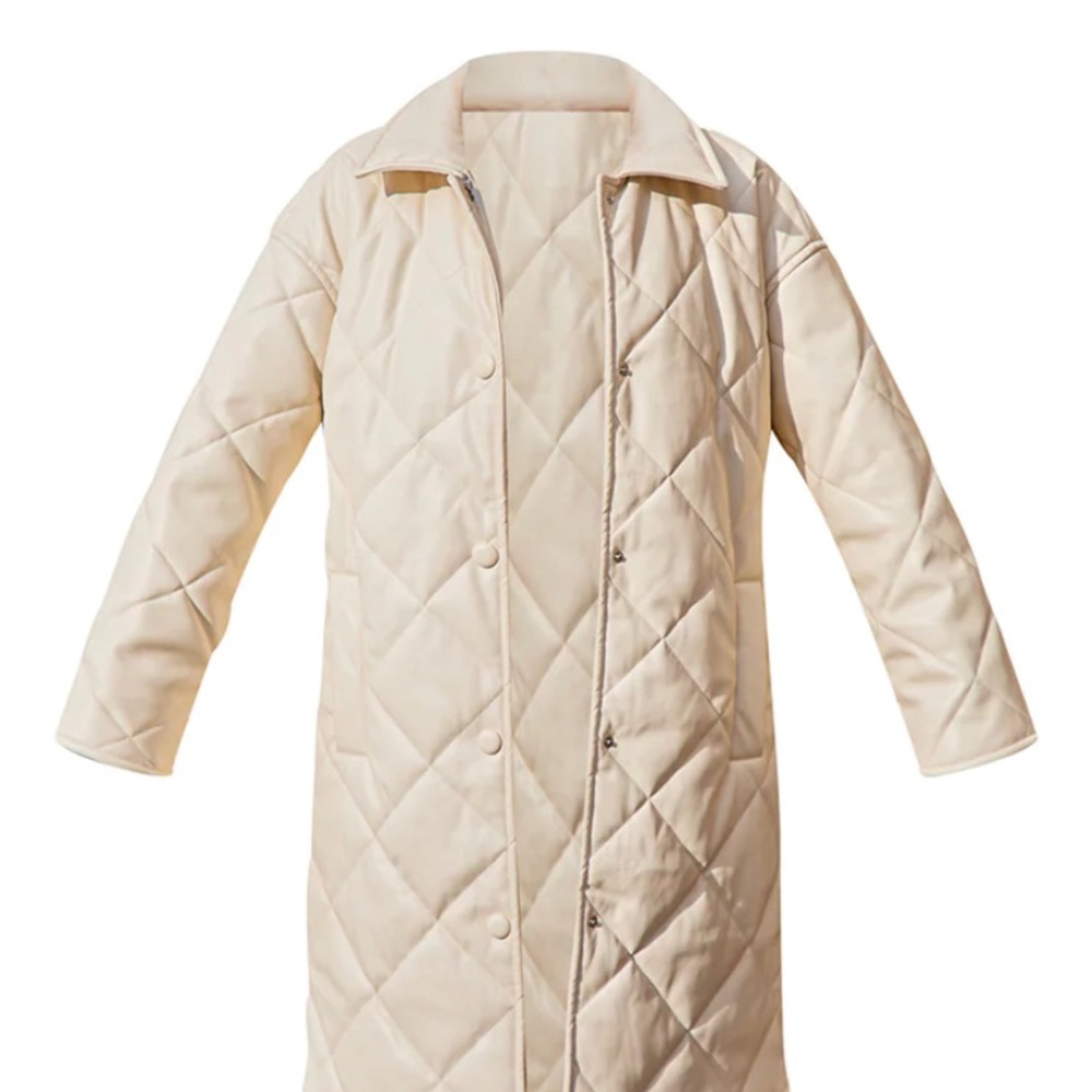 Quilted cream faux leather jacket size M( oversized)
